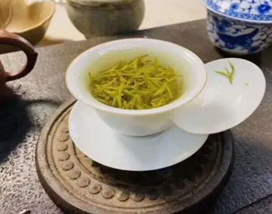 秀山毛尖：武陵山区的清鲜